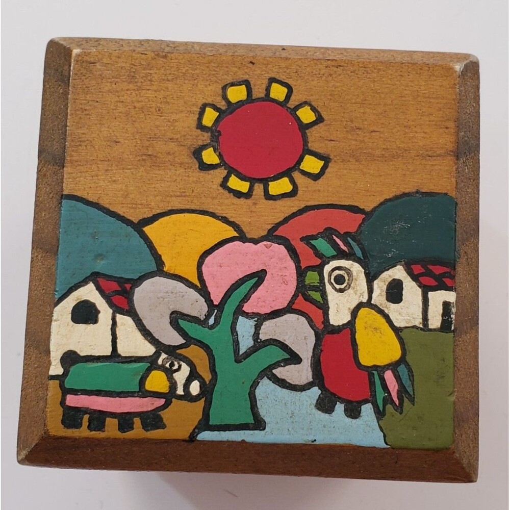 Vintage Trinket Box La Palma El Salvador Hand Painted Wood Mini 2x1.25" Folk Art